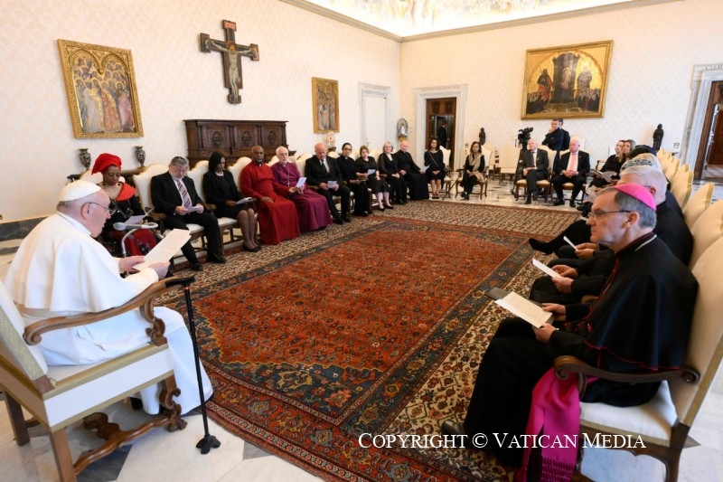 Image of all interfaith and civic leaders listening to guidance from Pope Francis